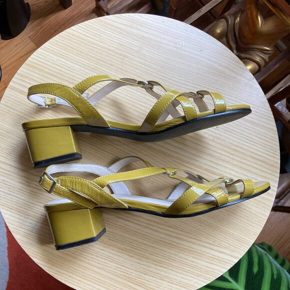 INTENTIONALLY BLANK Shoes - INTENTIONALLY BLANK Kimora Heeled Sandals Size 8